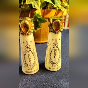 Vintage Milk Glass Salt & Pepper Shakers Grace Before & After Meals Jesus & Mary